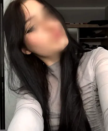 Cara, 20