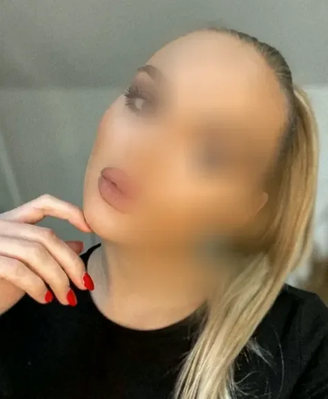Lena, 31