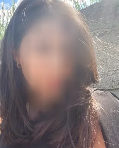 Mira, 33