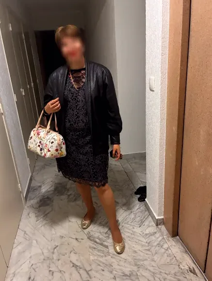 Miriam, 37